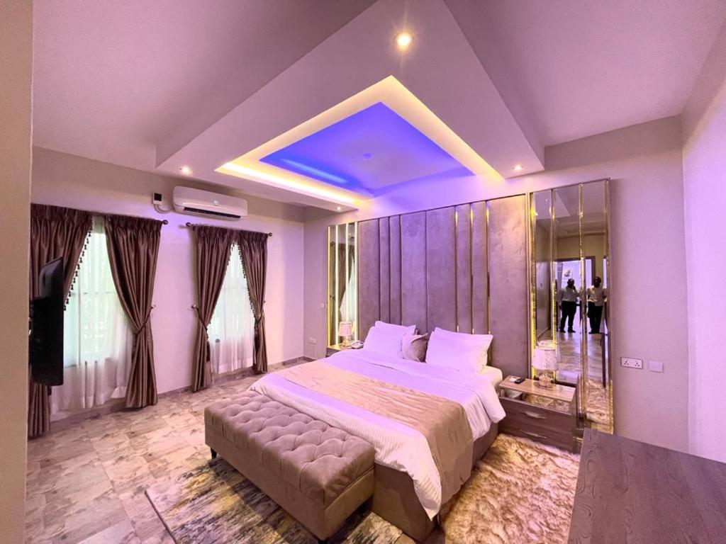 God'S Touch Apartments Signature Lagos Eksteriør billede