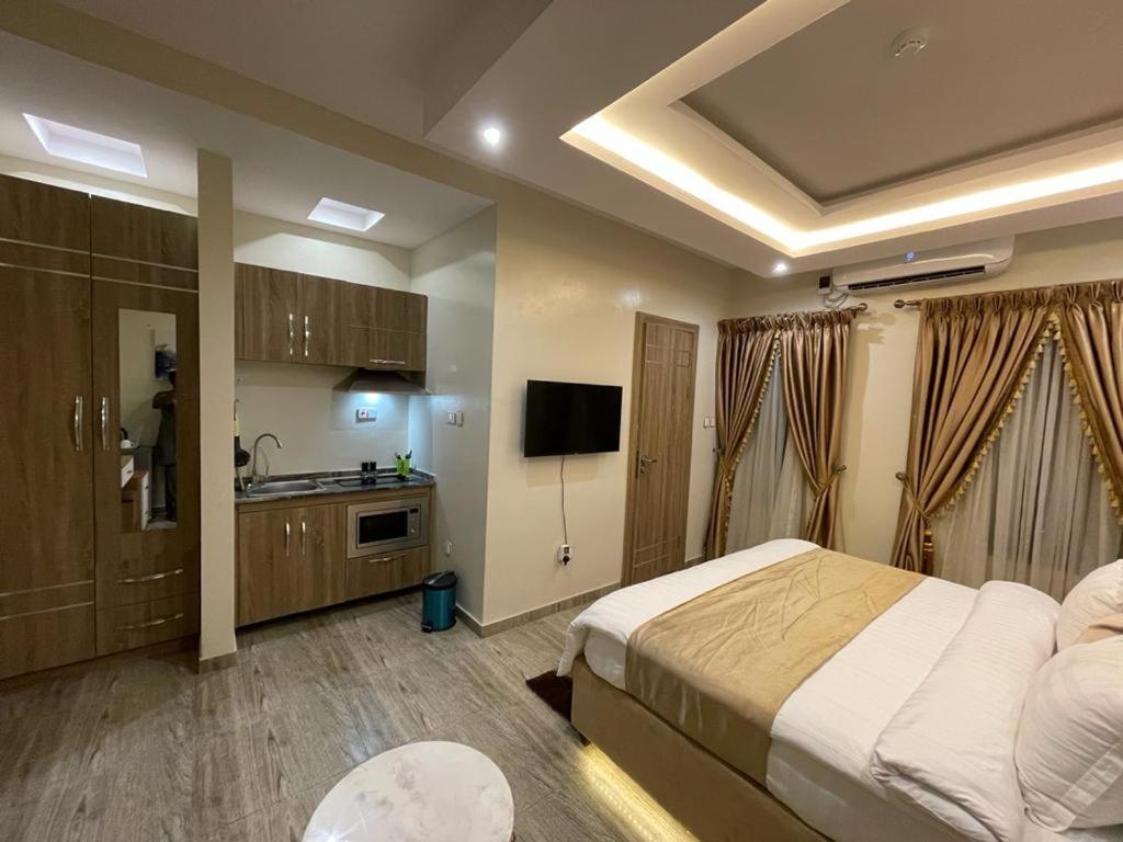 God'S Touch Apartments Signature Lagos Eksteriør billede