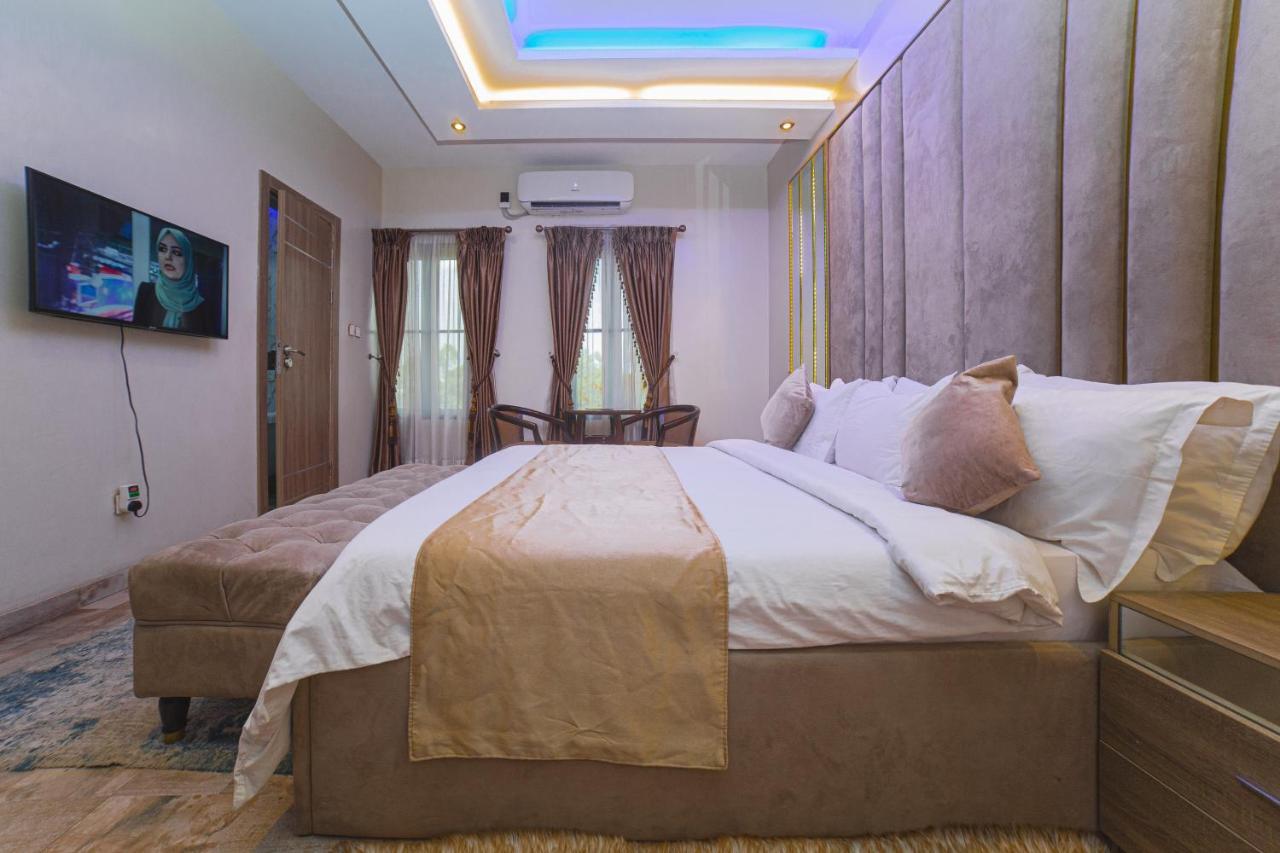 God'S Touch Apartments Signature Lagos Eksteriør billede